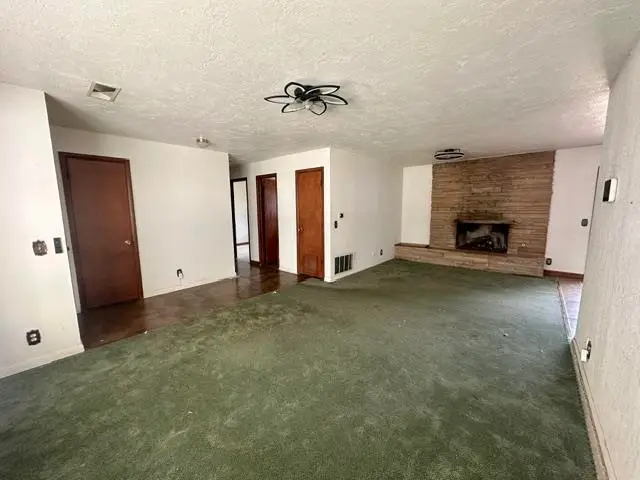 3422 Scissortail Dr, Woodward, OK 73801 - #3