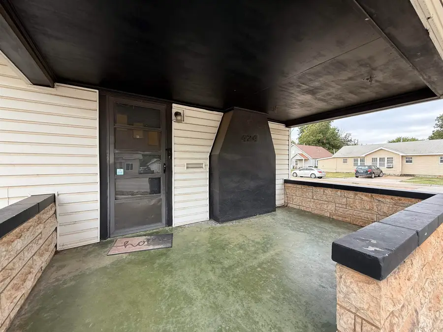 424 N 10th, Enid, OK 73701-1366 - #3