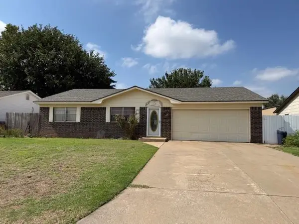 2627 2nd St, Woodward, OK 73801