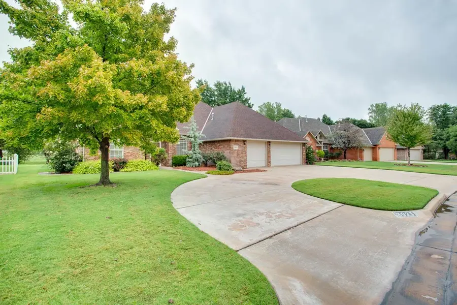 3923 Rockwood, Enid, OK 73703 - #2