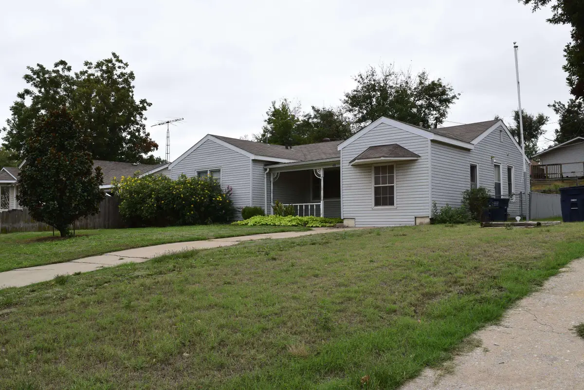 410 N 19th, Enid, OK 73701 - #1