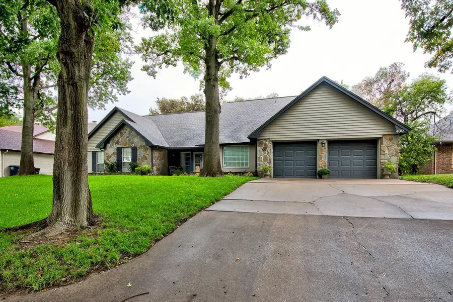 4017 Country Club Dr, Enid, OK 73703 - #2