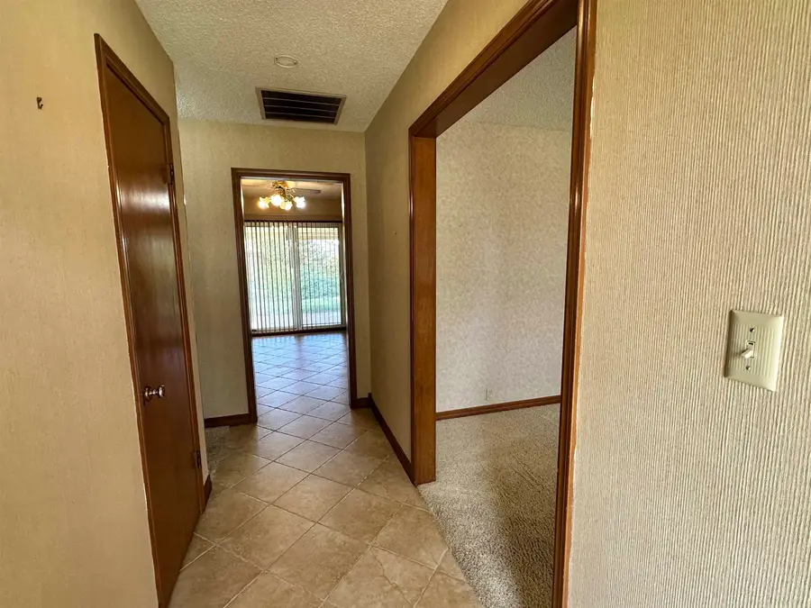 525 S 1st St, Pond Creek, OK 73766 - #3