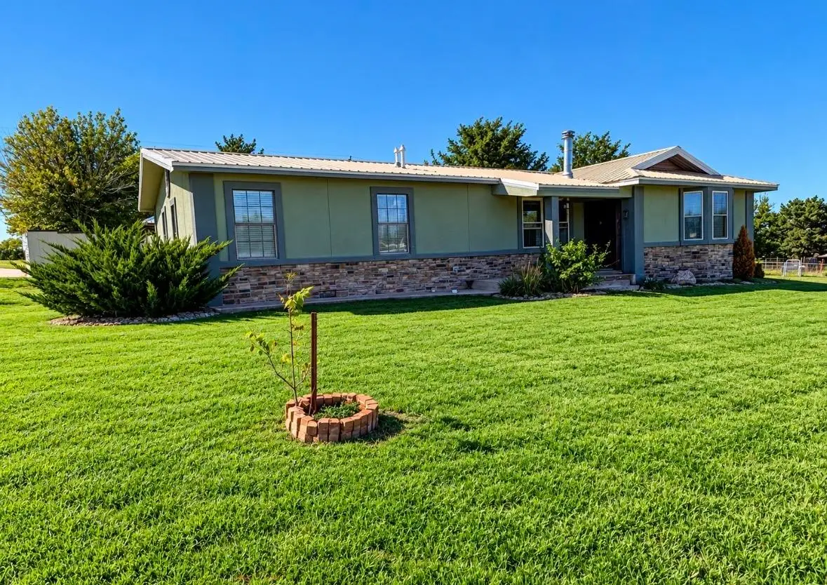 123 Avenue M, Beaver, OK 73932 - #1
