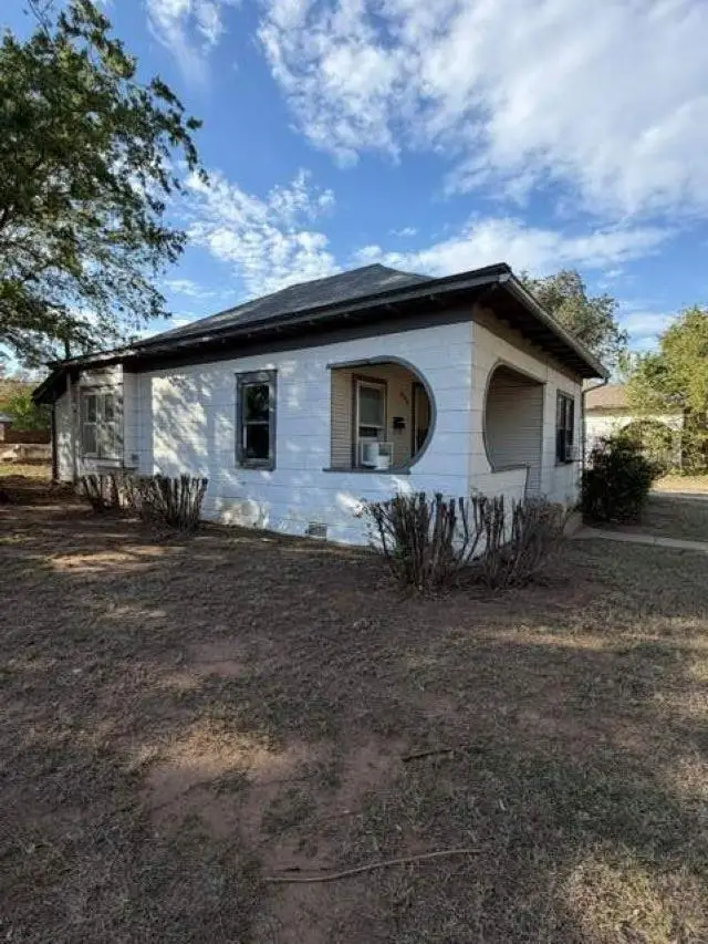 609 N SEVENTH, Fairview, OK 73737 - #3