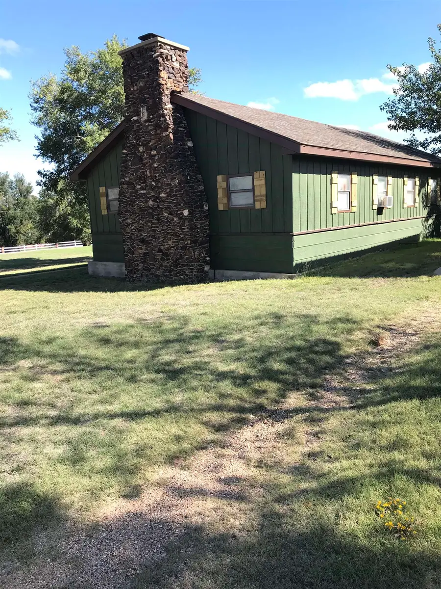 514 Avenue G, Beaver, OK 73932 - #2