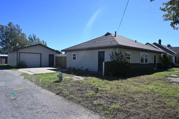 410 N Main ST, Vici, OK 73859