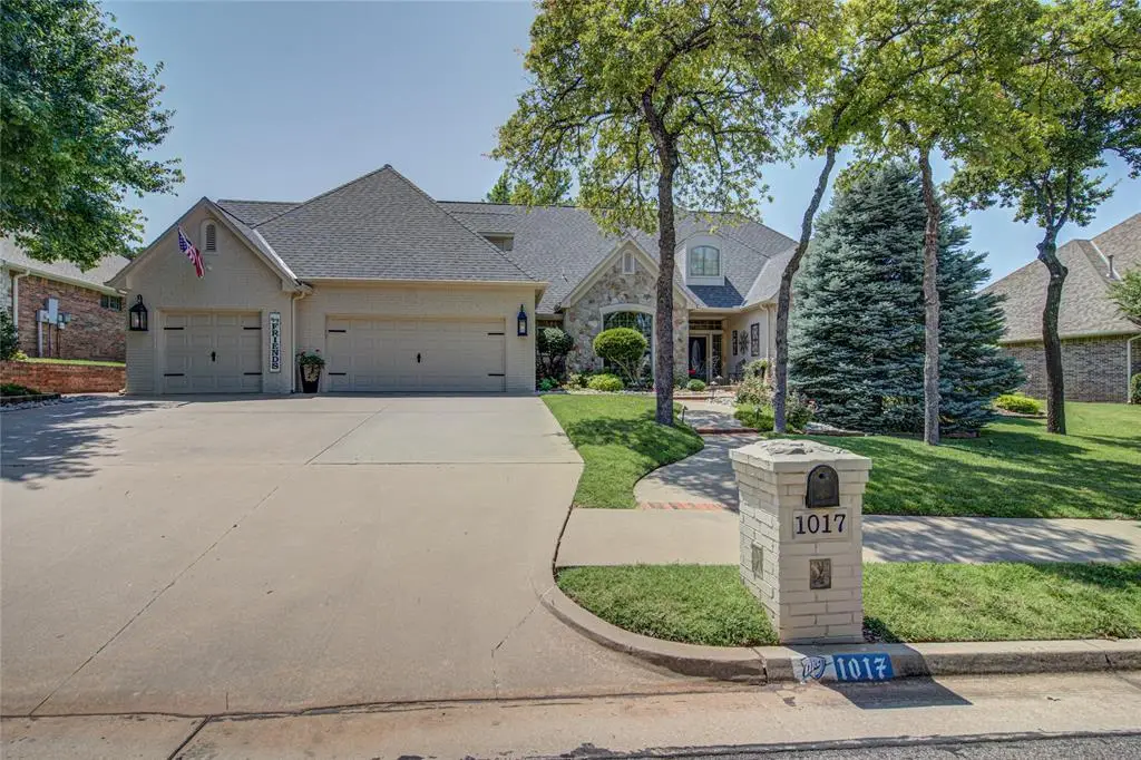 1017 Gulmor Drive, Edmond, OK 73034 - Image #1