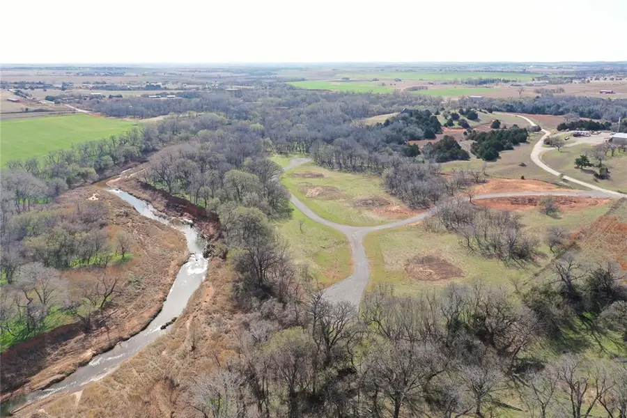 Buck Lane, Weatherford, OK 73096 - #2