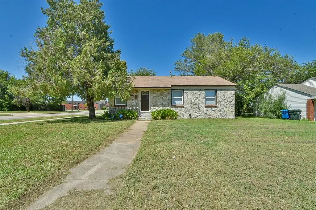 501 E Showalter Drive, Midwest City, OK 73110 - Image #1