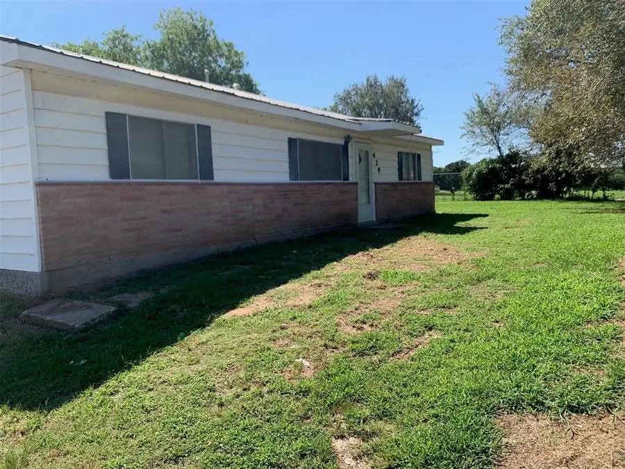 629 S Lamar Avenue, Earlsboro, OK 74840 - Image #2