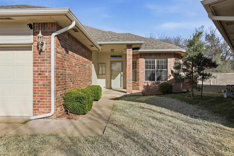 4400 NW 32nd Place, Oklahoma City, OK 73112 - #2