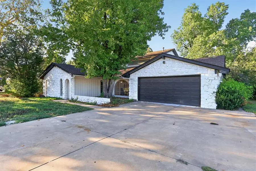8105 NW 114th Street, Oklahoma City, OK 73162 - #2