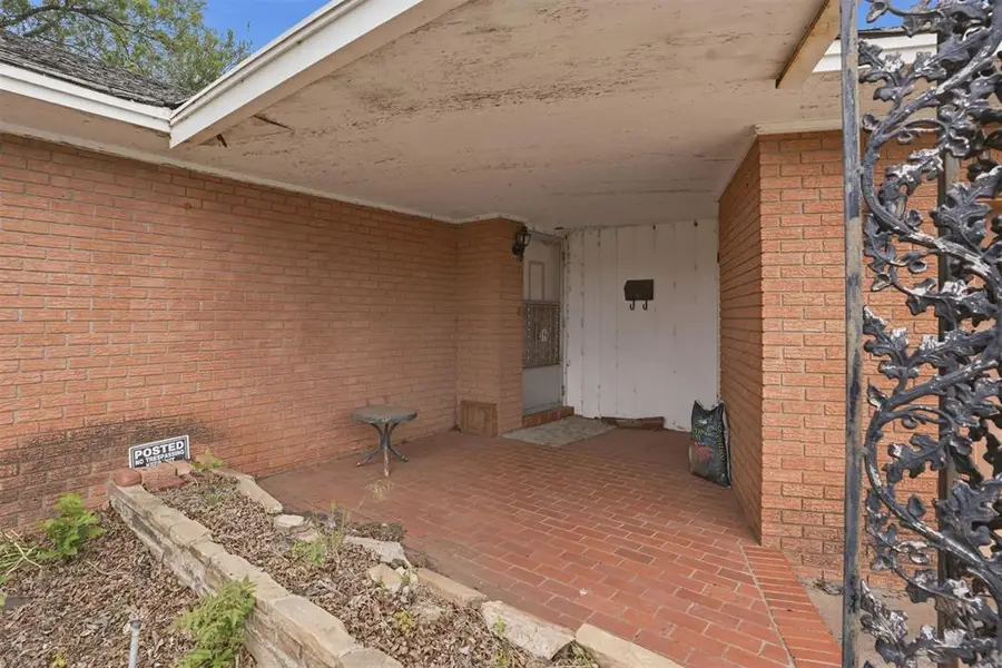 1025 Adams Avenue, Elk City, OK 73644 - #3