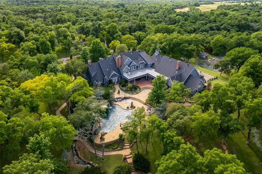 2701 Twin Creek Drive, Oklahoma City, OK 73113 - Image #2