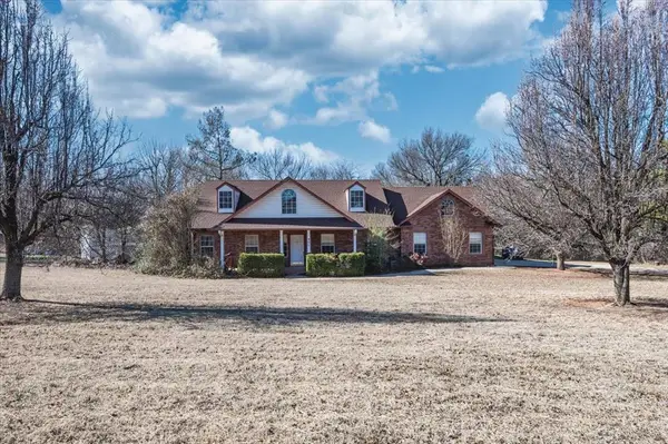 901 Autumn Way, Blanchard, OK 73010