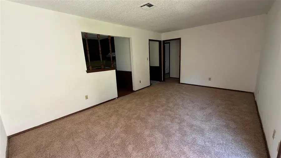1618 Briarcliff Court, Norman, OK 73071 - #2