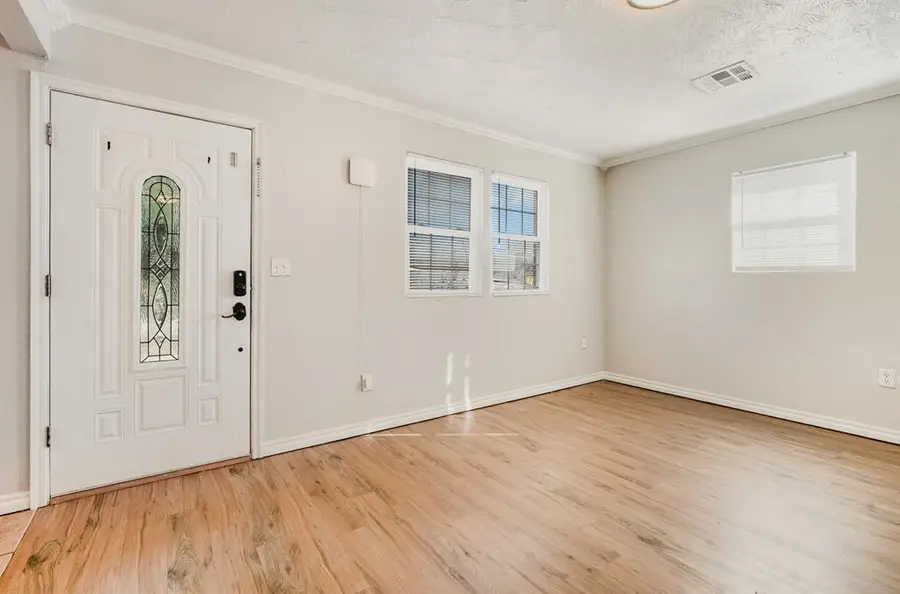 414 N 8th Street, Noble, OK 73068 - Image #3