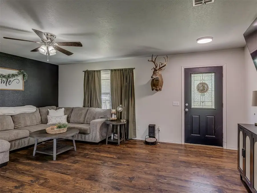 124 S 5th Avenue, Stroud, OK 74079 - Image #3