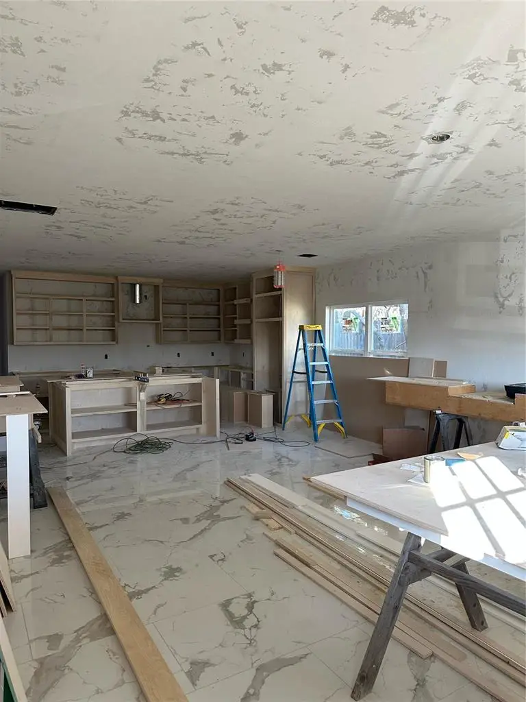 310 S Dallas Avenue, Moore, OK 73160 - Image #3