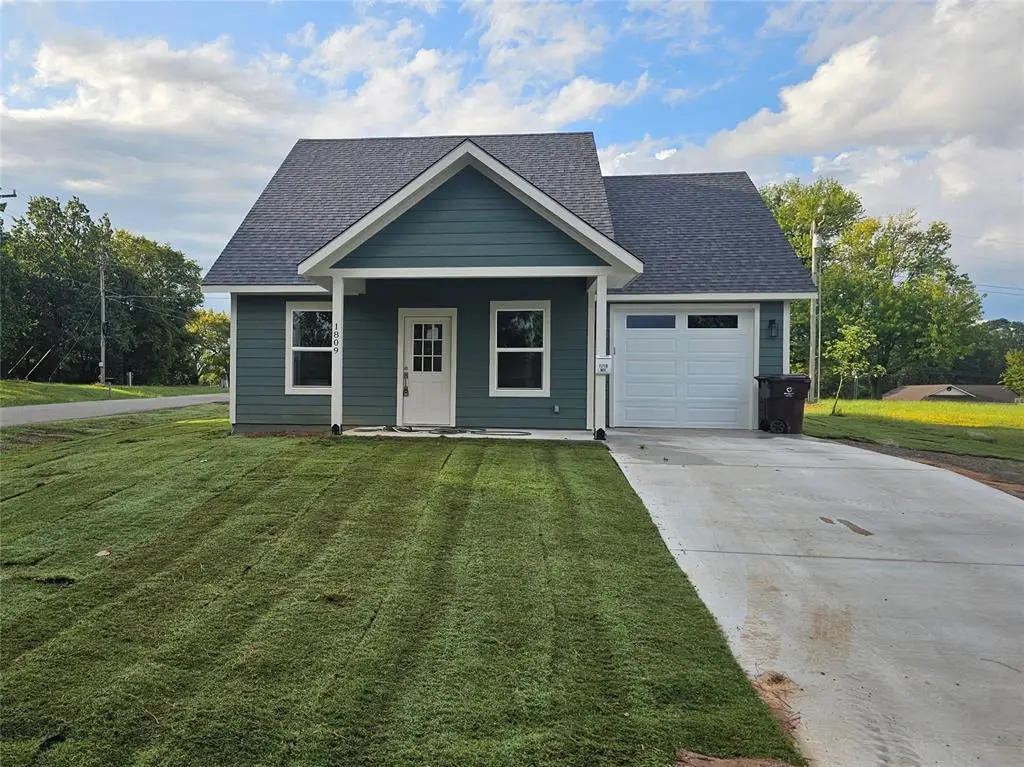 1809 Sunset Drive, Eufaula, OK 74432 - Image #1