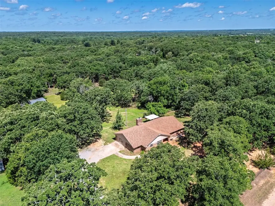 2140 Kimberlee Court, Norman, OK 73026 - Image #2