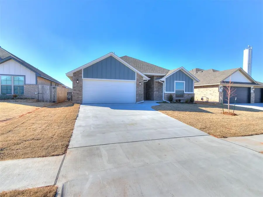 479 Grand Sycamore Drive, Washington, OK 73093 - #3