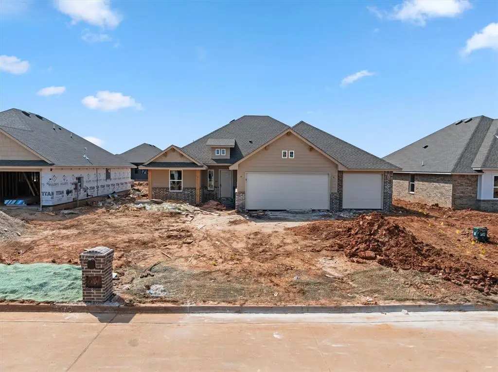 625 Trails End, Shawnee, OK 74804 - Image #1