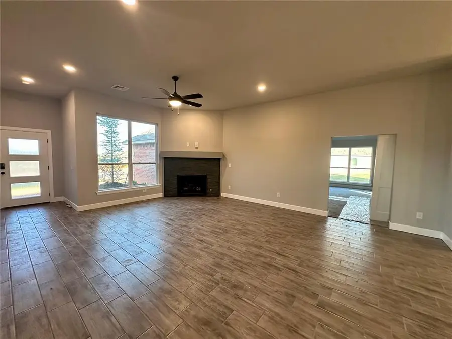 19520 Denison Avenue, Edmond, OK 73012 - Image #3