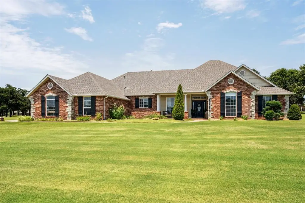 16523 Roserock Circle, Choctaw, OK 73020 - Image #1