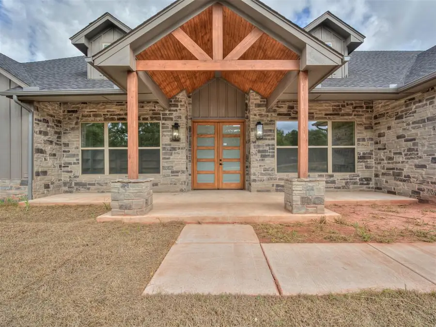 17281 Stone House Road, Luther, OK 73054 - Image #2