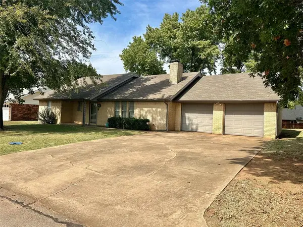 1027 W Windsor Way, Purcell, OK 73080
