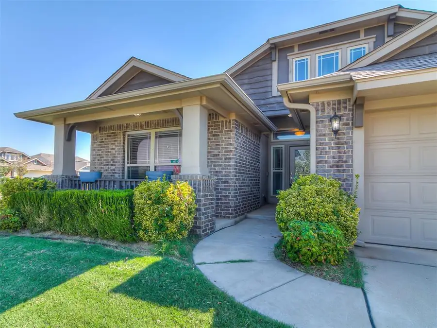 6912 NW 155th Terrace, Edmond, OK 73013 - Image #2