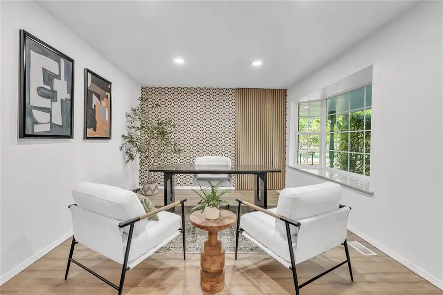 636 E Lea Terrace, Mustang, OK 73064 - Image #3