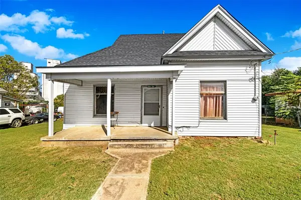 21 W 3rd Street, Carnegie, OK 73015