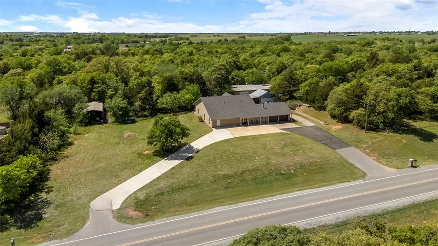 212 N Old Highway 81, Ninnekah, OK 73067 - Image #3