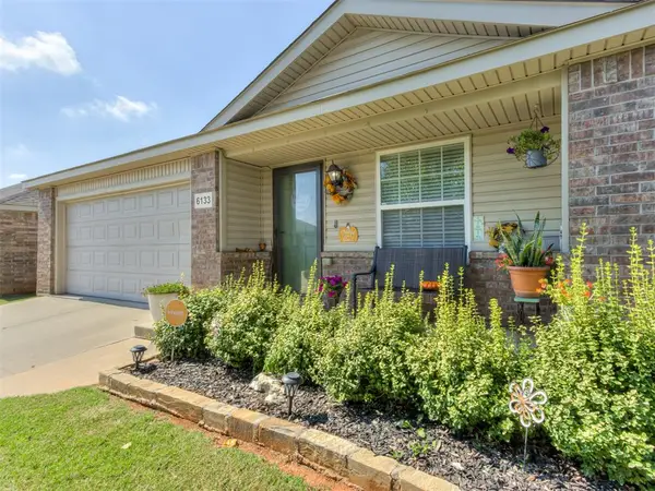 6133 Courtyards Court, Oklahoma City, OK 73149