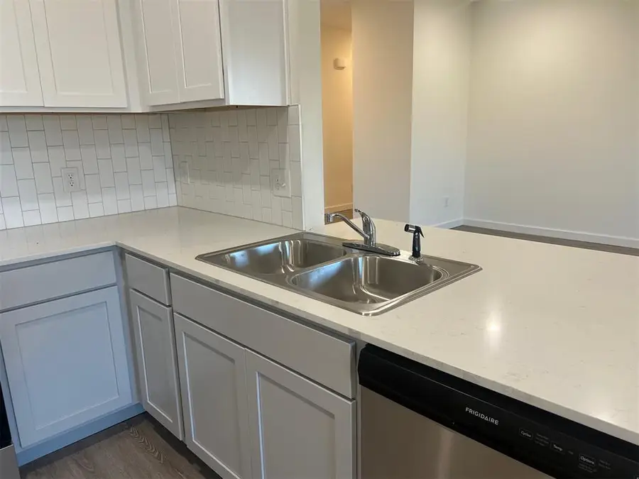 912 Hazy Brook Circle, Chickasha, OK 73018 - Image #3