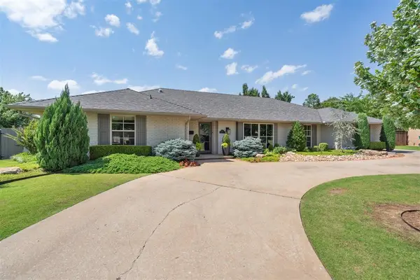 3025 Lansdowne Lane, Oklahoma City, OK 73120