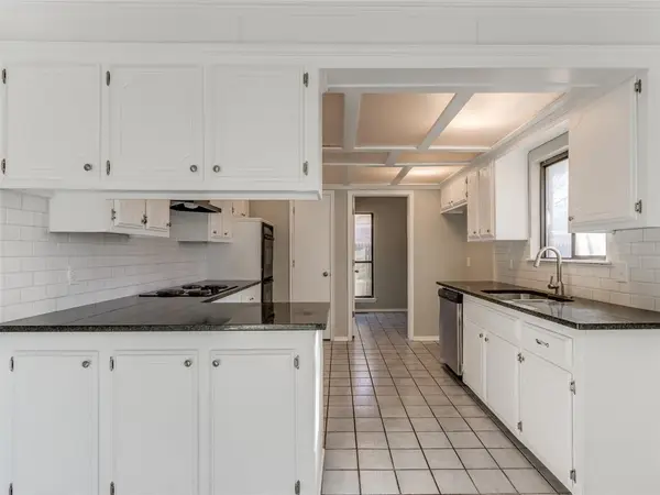 509 Bluegrass Lane, Oklahoma City, OK 73099