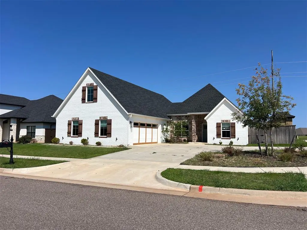 15700 Rockwell Park Lane, Edmond, OK 73013 - Image #1