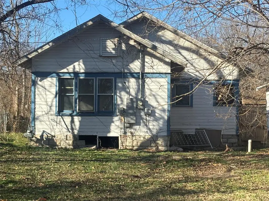 641 N Broadway, Shawnee, OK 74801 - #2