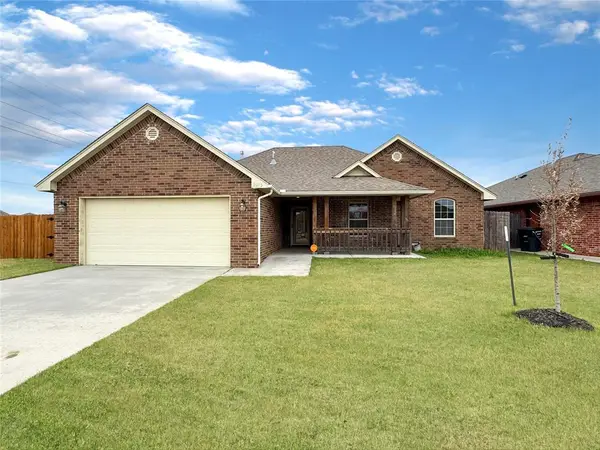 1025 SW 16th Street, Moore, OK 73160