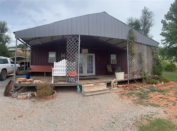 310 Ellen Way, Gracemont, OK 73042