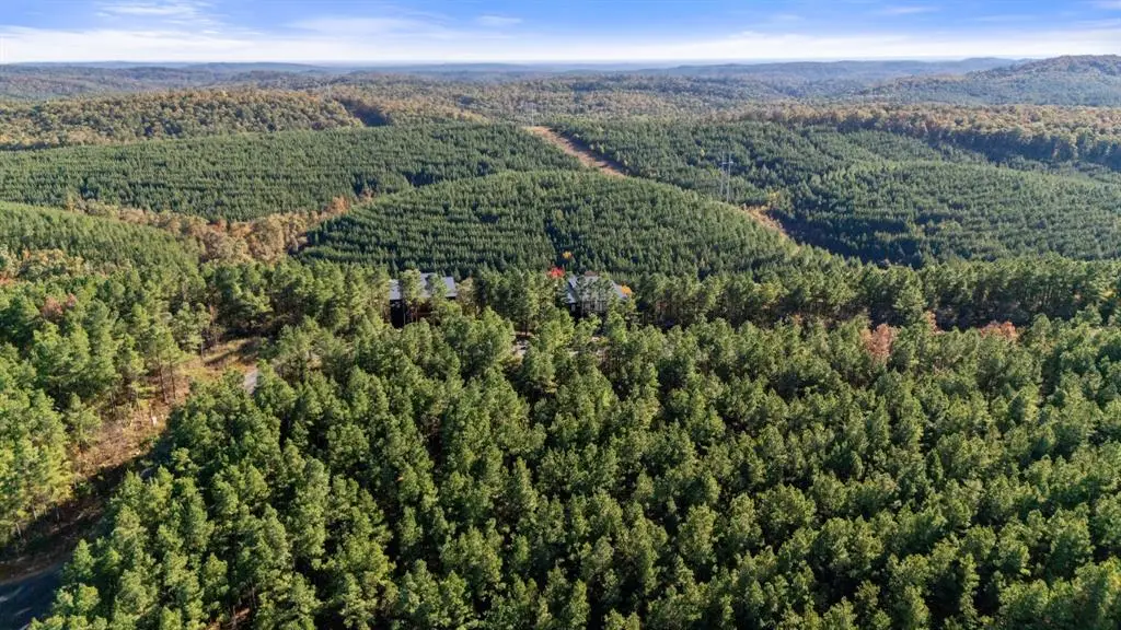 561 Timberline Trail, Broken Bow, OK 74728 - Image #1