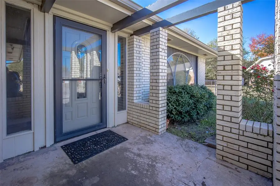 1534 Ashley Circle, Norman, OK 73069 - Image #2