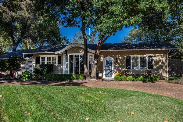 3018 N Harvey Parkway, Oklahoma City, OK 73103