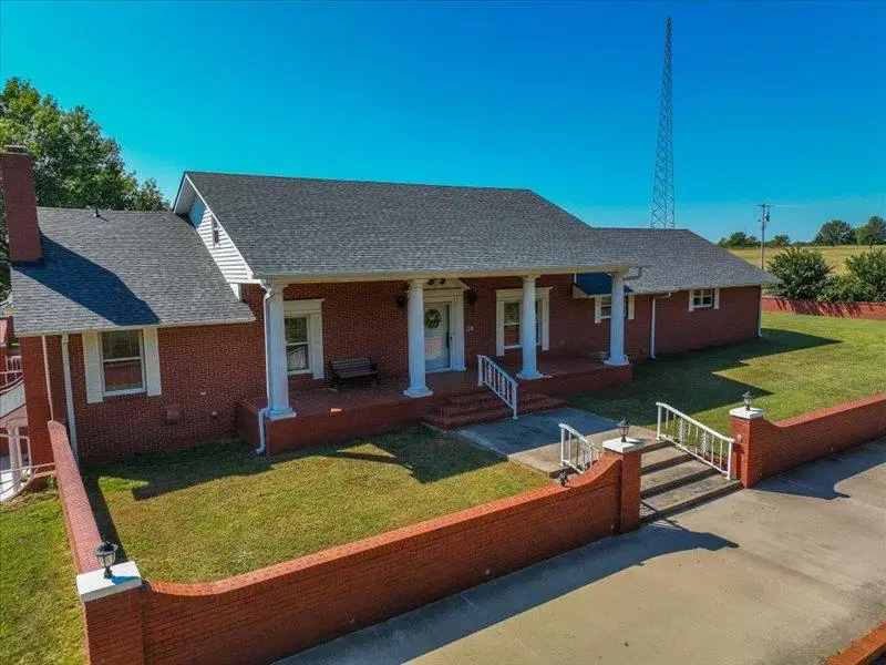 49612 W Highway 19, Stratford, OK 74872 - Image #1