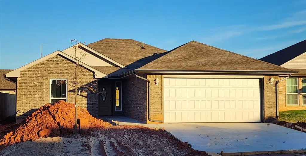 14648 Bedrock Lane, Yukon, OK 73099 - Image #1