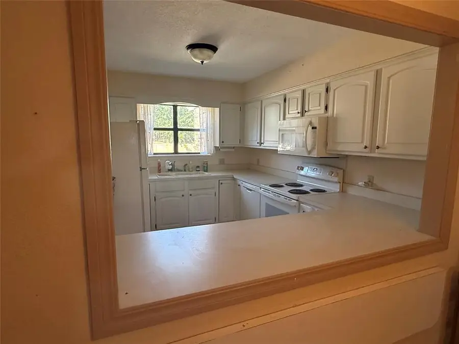 1004 Scissortail Drive, Clinton, OK 73601 - Image #3